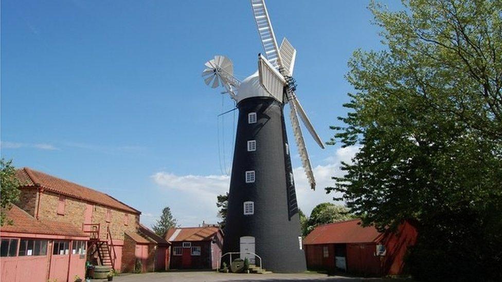 Burgh le Marsh windmill in the early 2000s