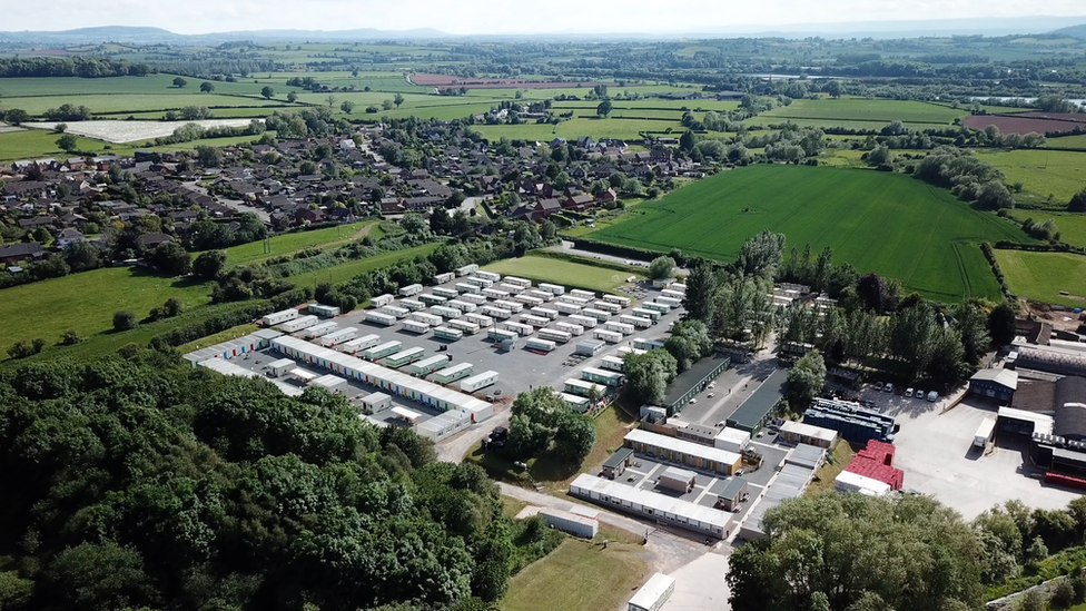 Migrant workers' caravans at Marden