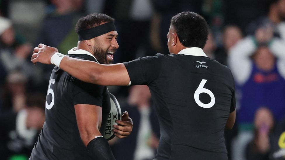 All Blacks Destroy Ireland in Five-Try Eden Park Masterclass
