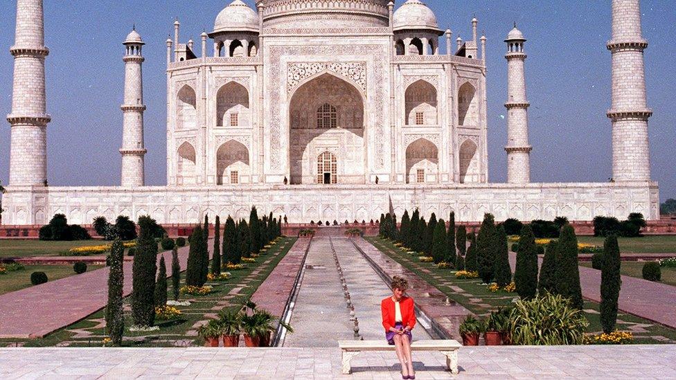 Princess Diana at the Taj Mahal