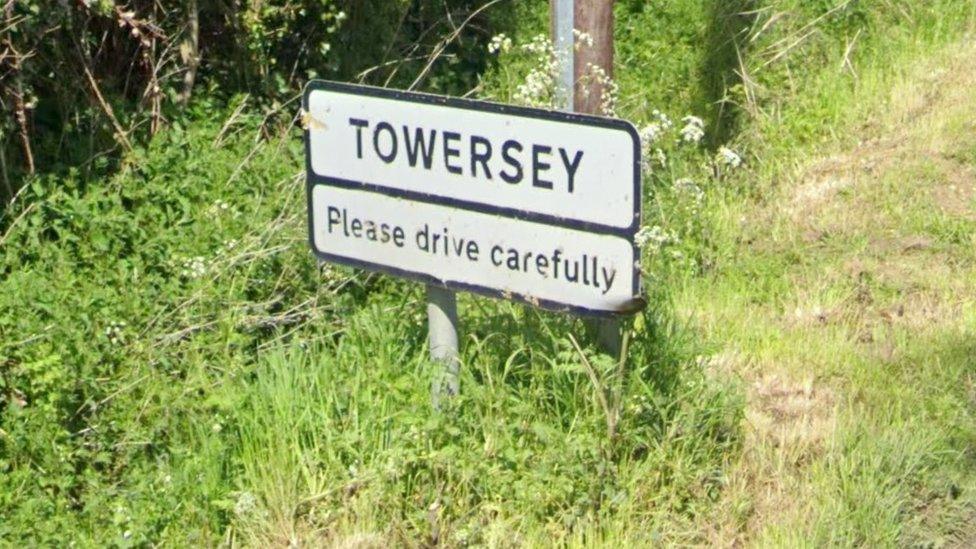 Towersey sign on road into village