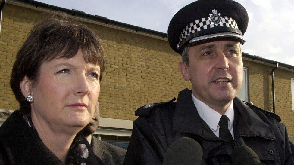 Harriet Harman MP and Supt Rod Jarman in 2000