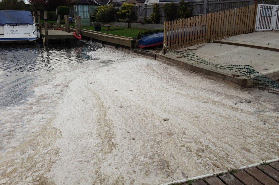 Upper Thames Sailing Club pontoon