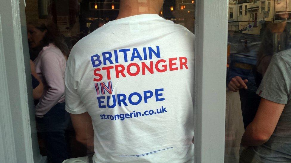 T shirt showing 'Britain Stronger in Europe' slogan