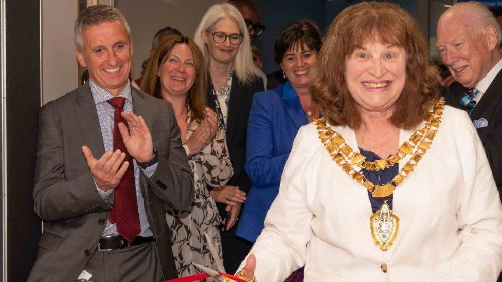 Mayor officially opens minor injuries unit at Solihull