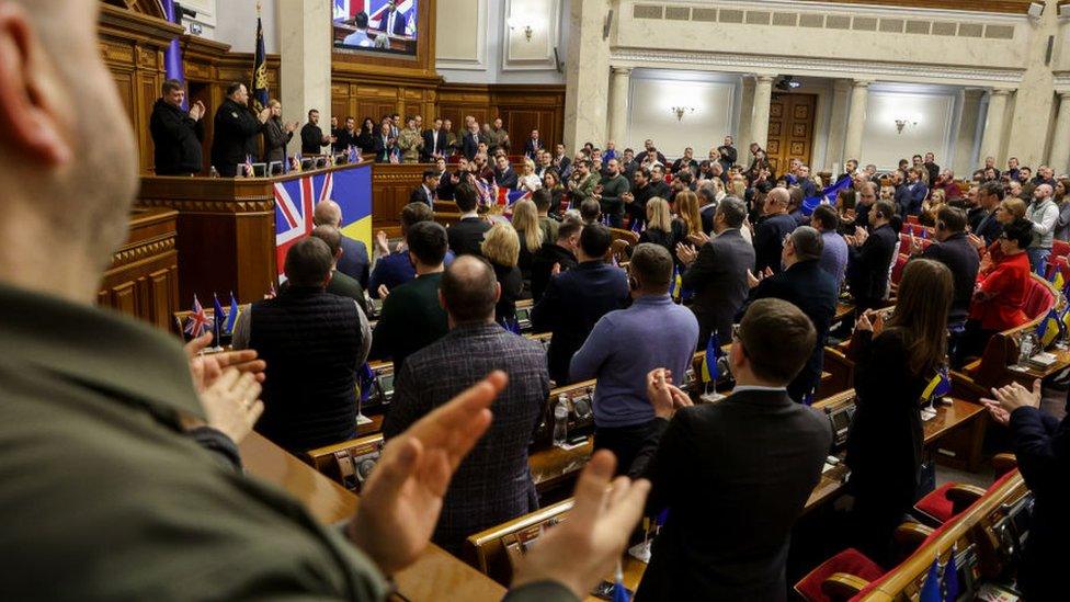 Rishi Sunak addressing Ukraine's Parliament