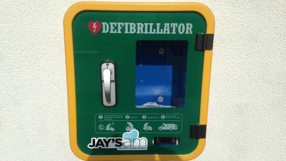 defibrillator