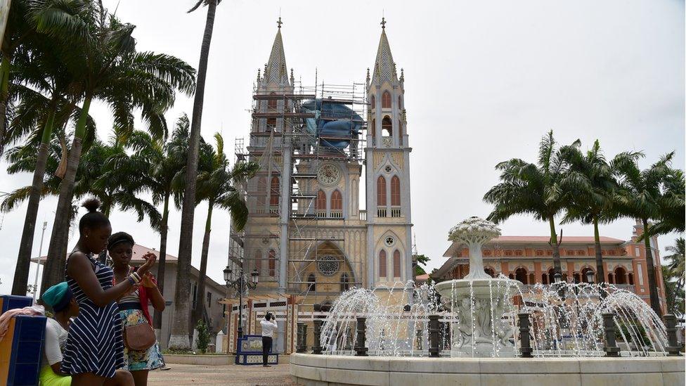 Cathedral of Santa Isabel