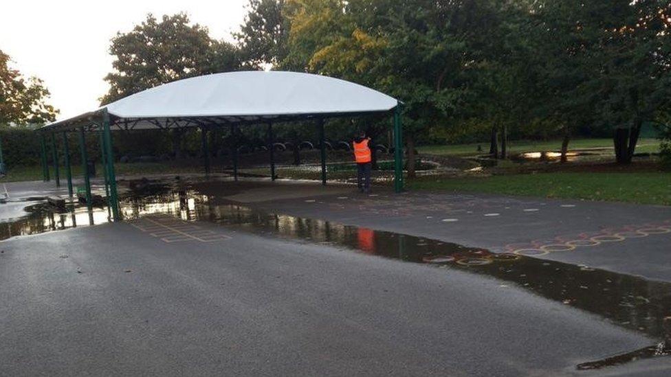 Sewage leak at a Primary school in Oxford