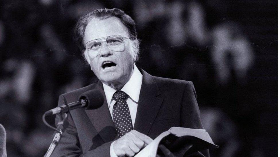 Billy Graham preaching in Paris in 1986