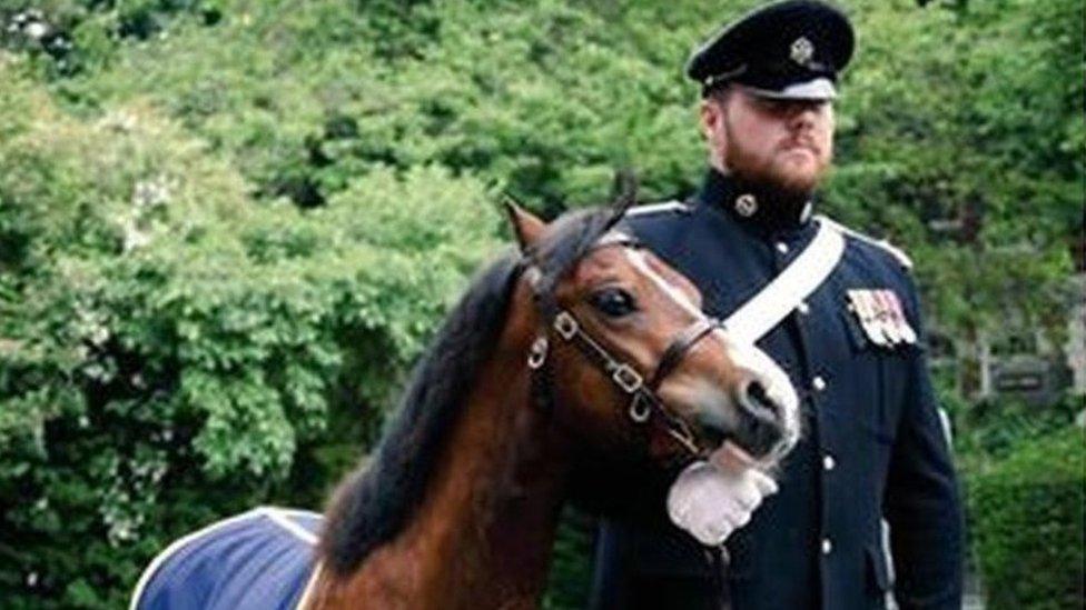 Trooper Jones with Farrier Major Miles Davies at the state opening of the Welsh Assembly