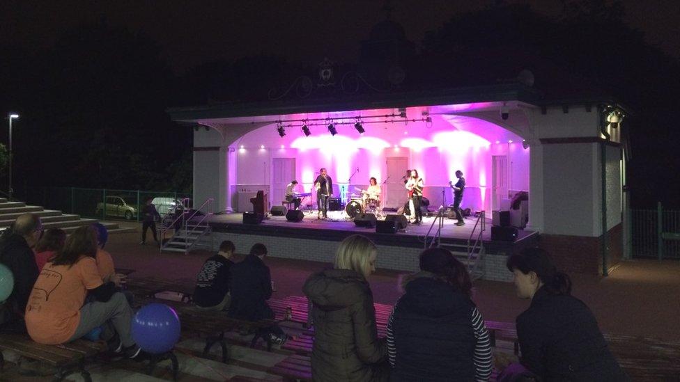 Kelvingrove Park bandstand