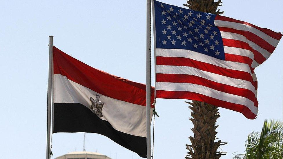 Egyptian and US flags