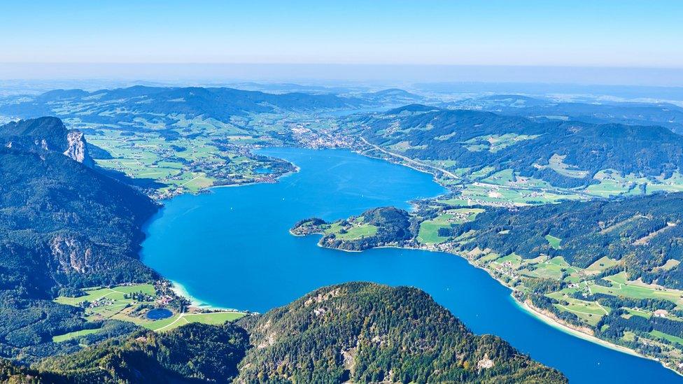 Mondsee lake