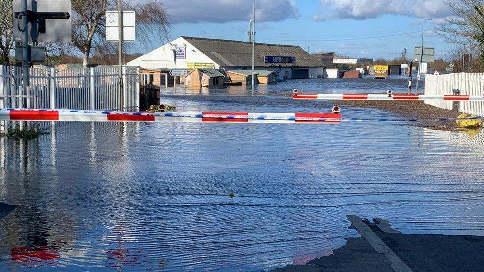 Flooded rail line in Snaith