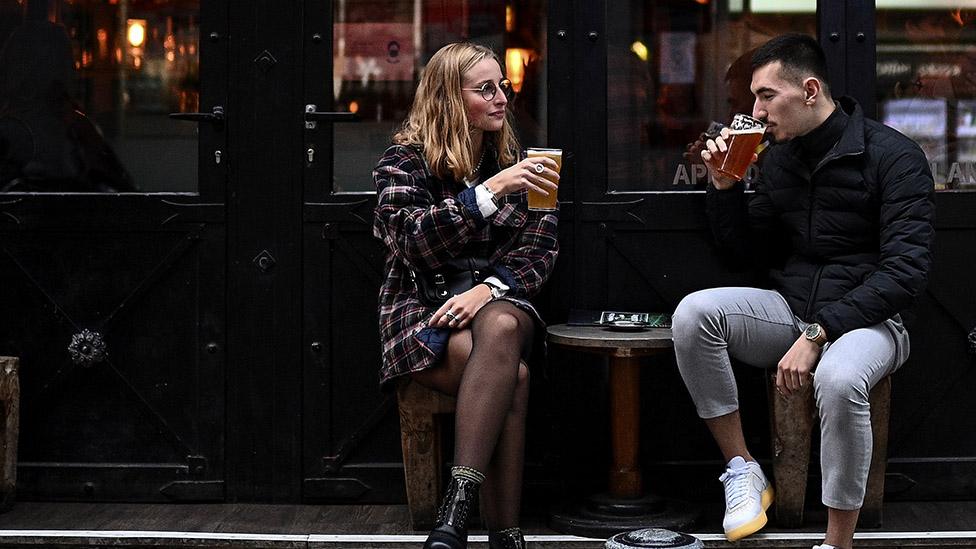 Bars in Paris must close from Tuesday for two weeks under new coronavirus restrictions