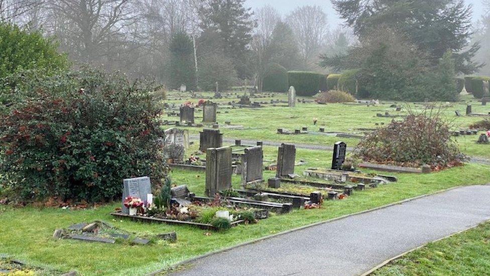 Writtle Road Cemetery