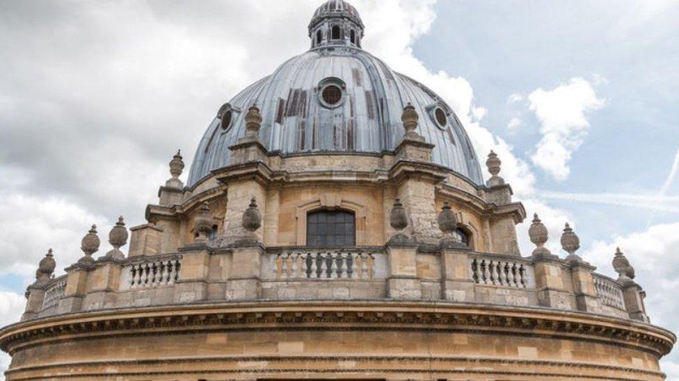 Radcliffe Camera, Radcliffe Square