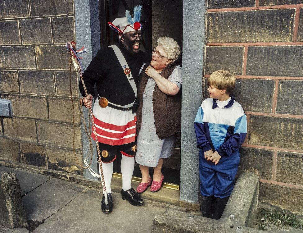 Brittania Coconut Dancers, Bacup