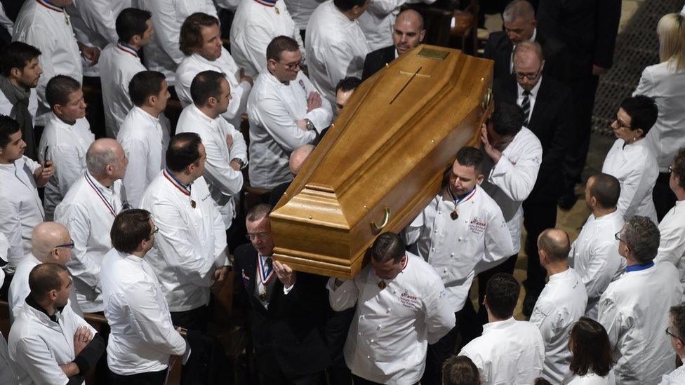 Chefs mourning Bocuse at Lyon cathedral, 26 Jan 18