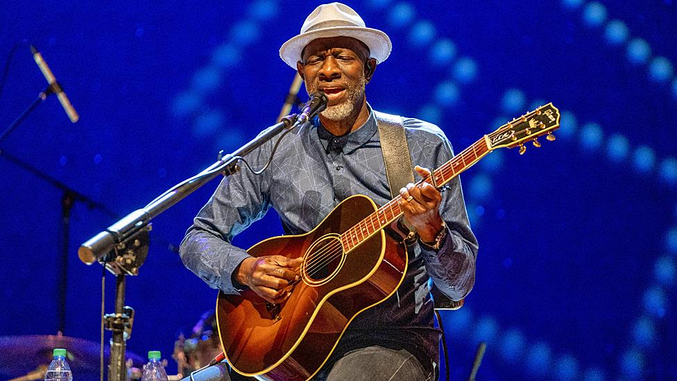 Keb Mo