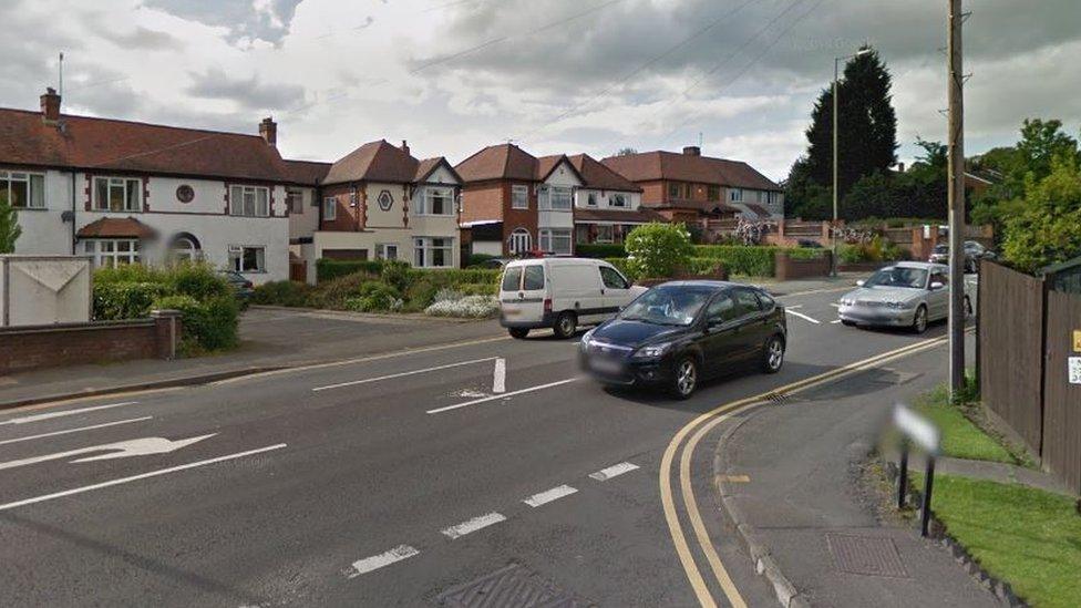 School Lane junction with Birmingham Road