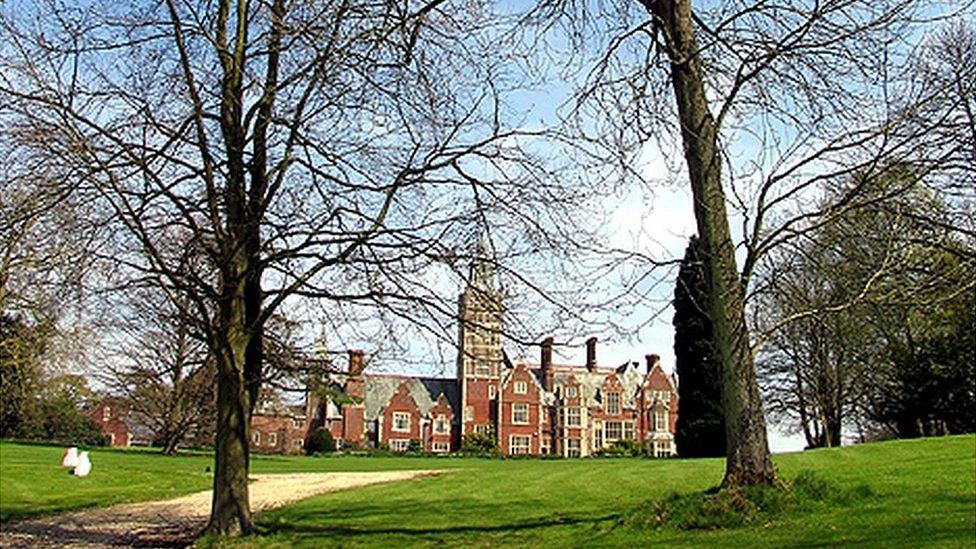 Aldermaston Court - Park