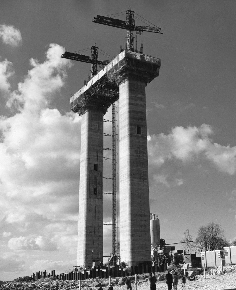 The north tower reaches the road deck in 1974