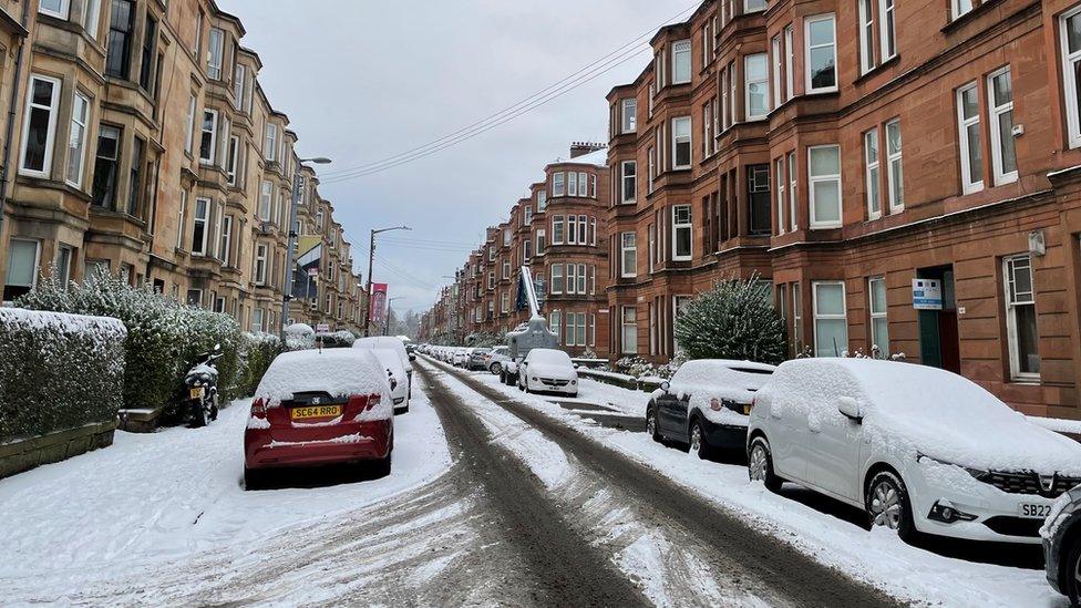 snow glasgow