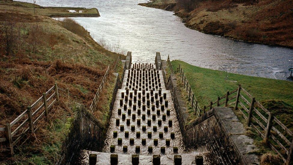 Dovestones Reservoir