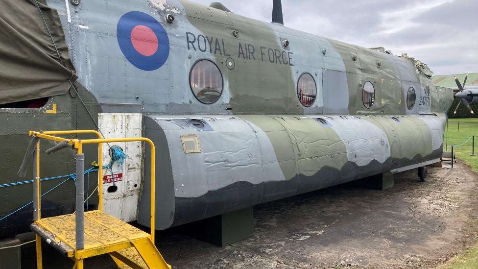 Chinook helicopter that crashed in Falklands 1989