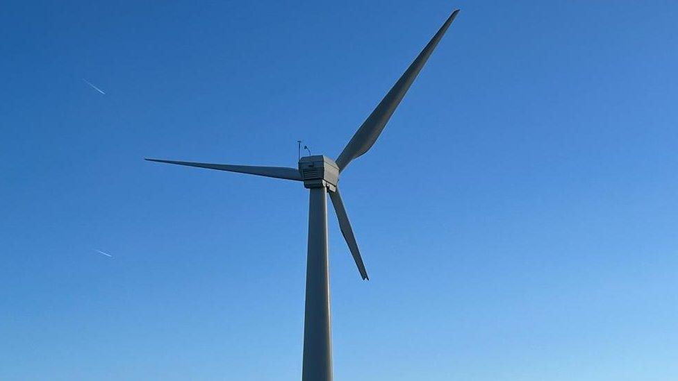 Turbine stands with broken blade.