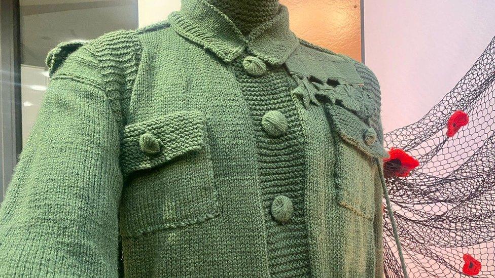 Knitted soldier