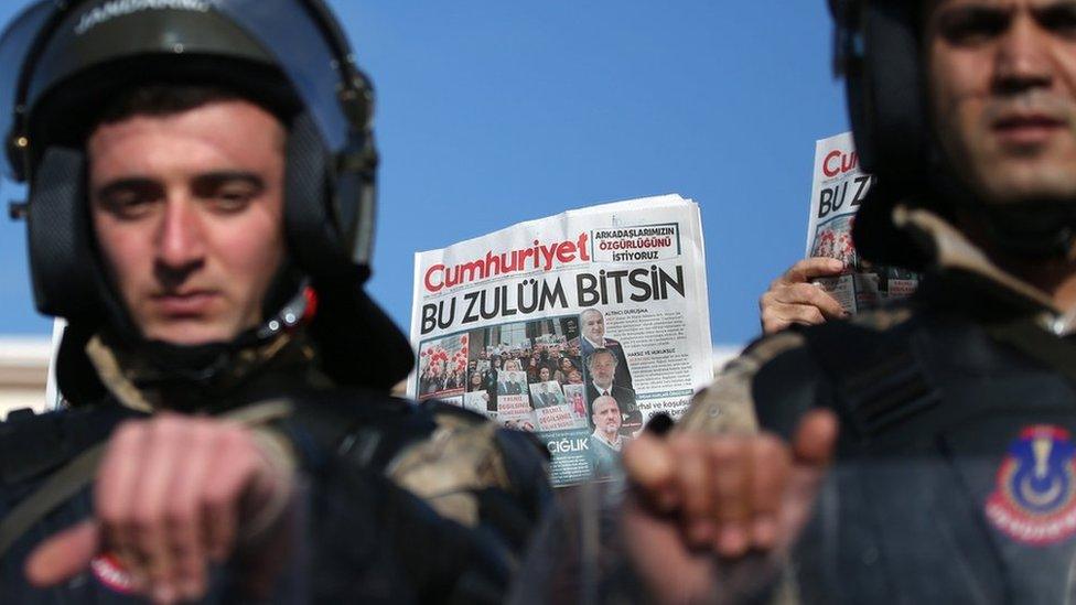 Turkish military police secure the front of Silivri Prison during the trial of Cumhuriyet newspaper staff in Istanbul