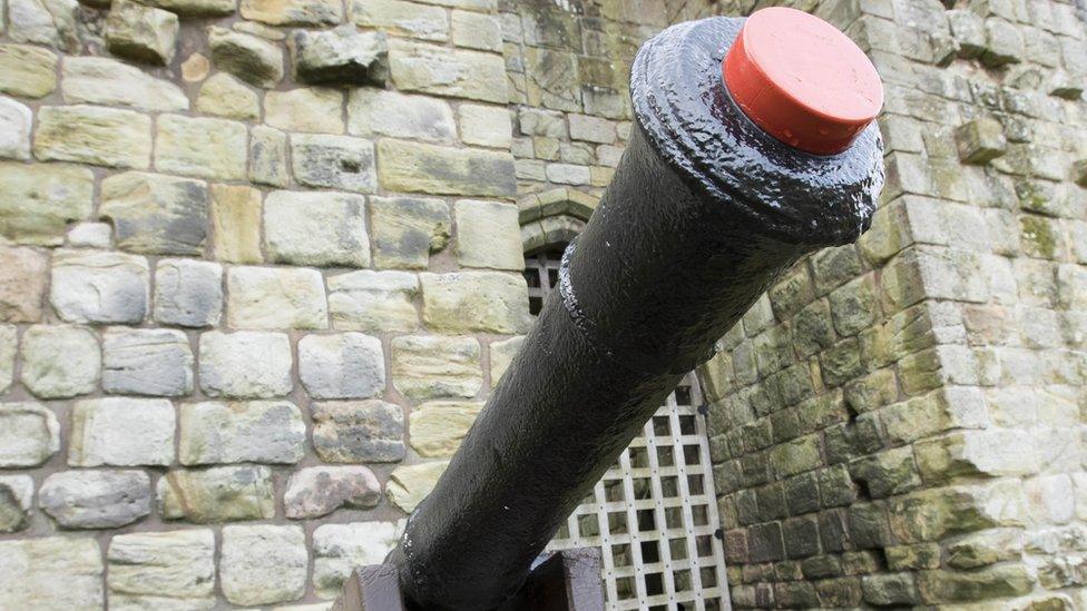 Cannon at Etal Castle