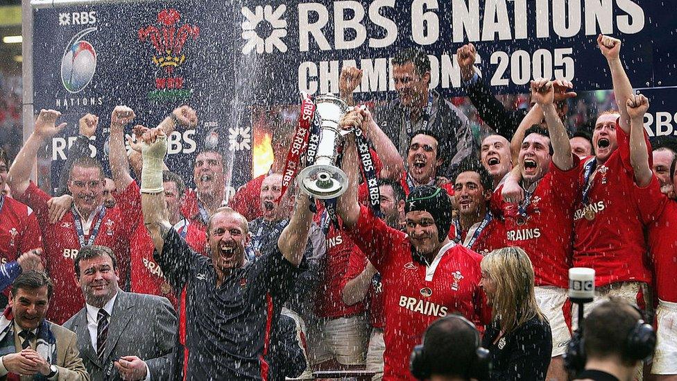 Wales win the 2005 Grand Slam