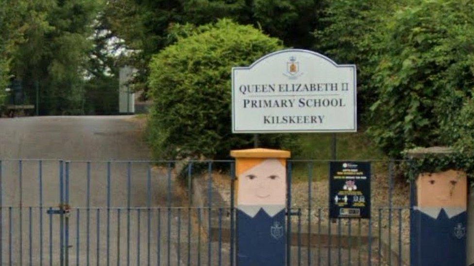 Queen Elizabeth II School, Kilskeery