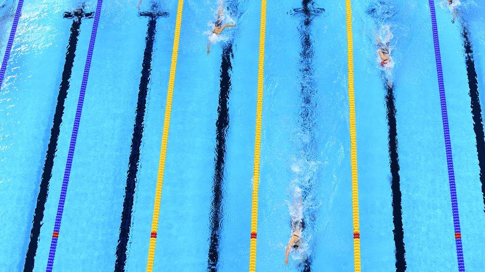 Katie Ledecky leads the women's 800m freestyle Final