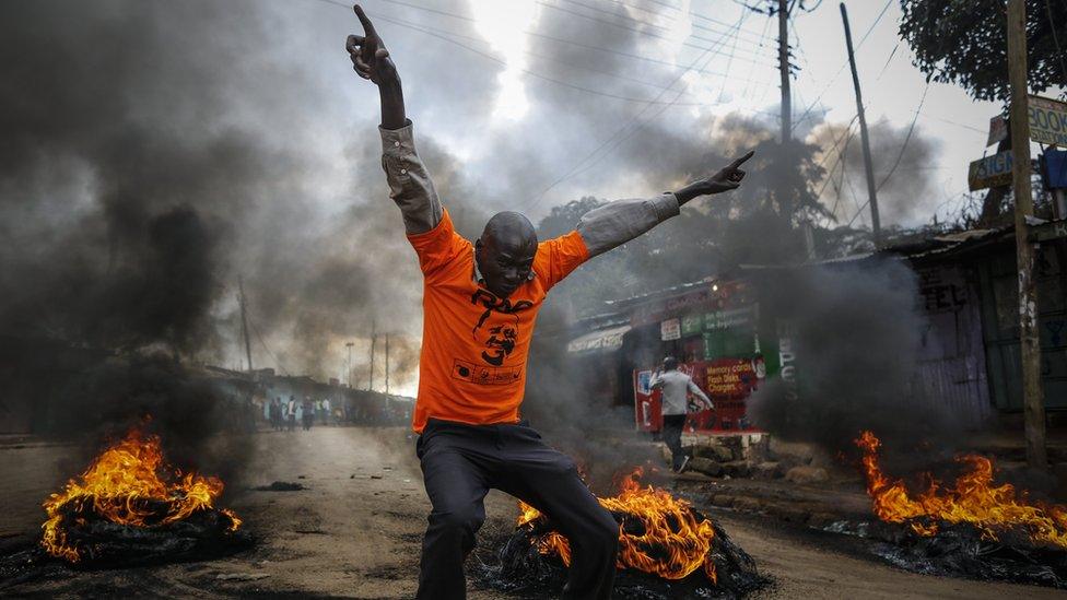 Opposition protesters