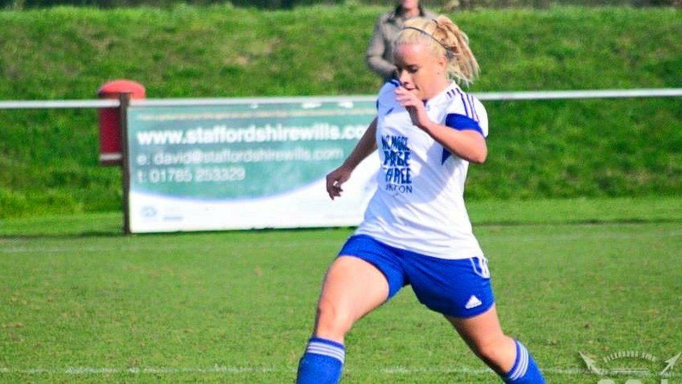 Amy in action for action for Nottingham Forest Ladies