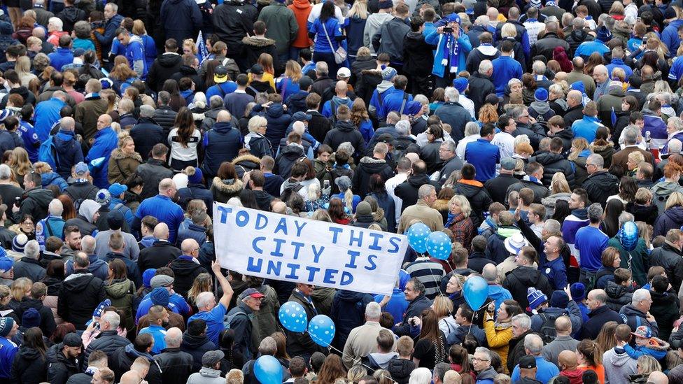 Thousands of fans walk towards the King Power stadium