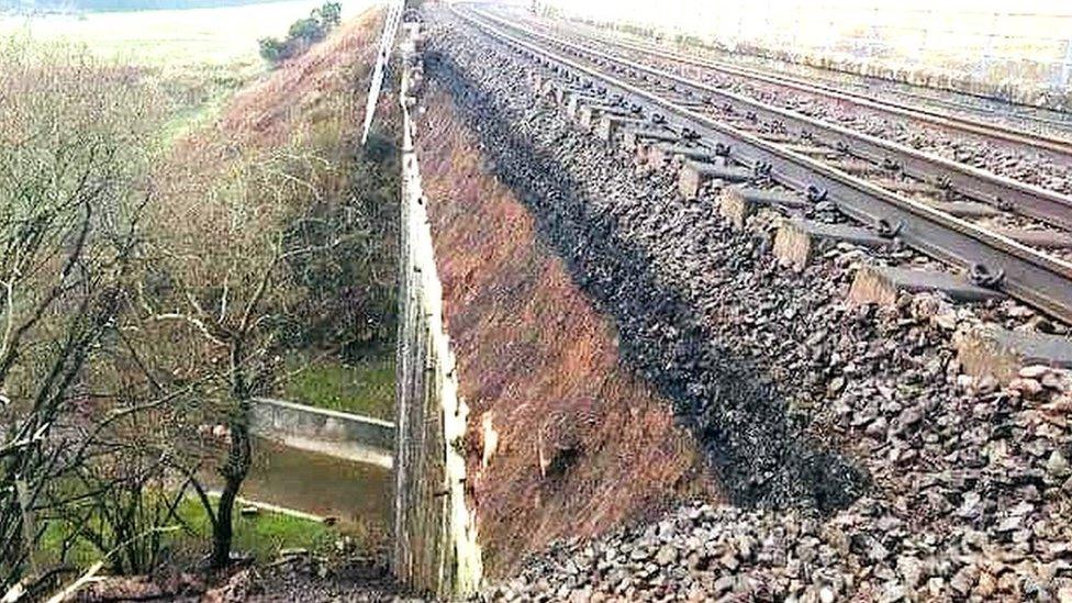 bridge collapse