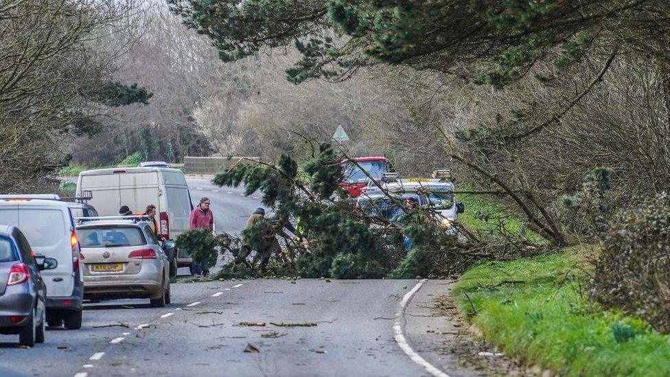 storm-eunice-penzance.