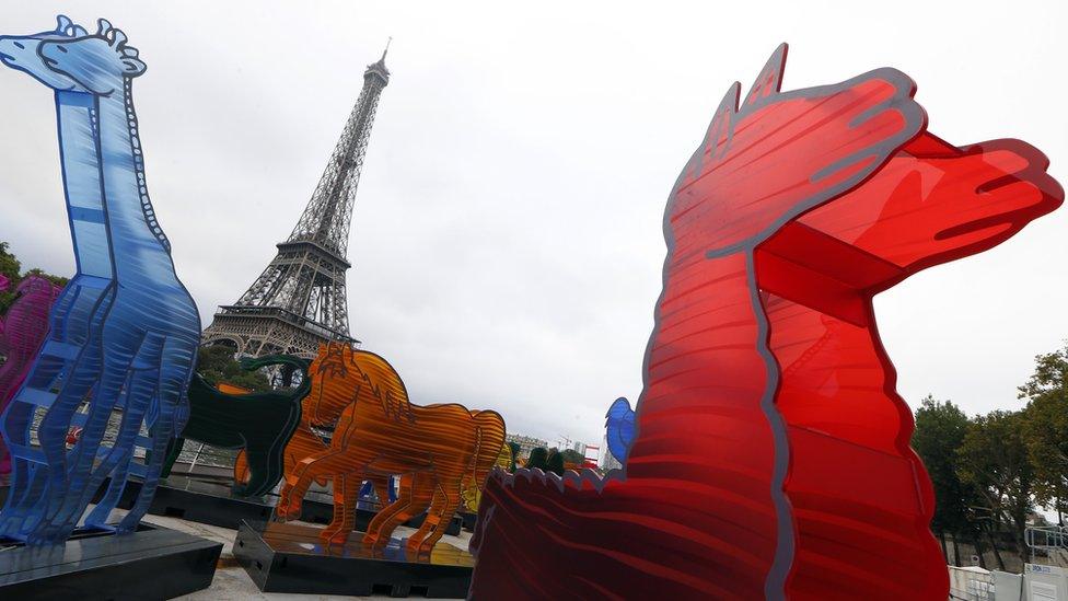 "Noah's Ark" arrives in Paris