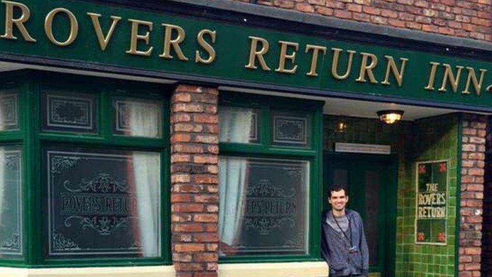 Scott Wray at the Rovers Return