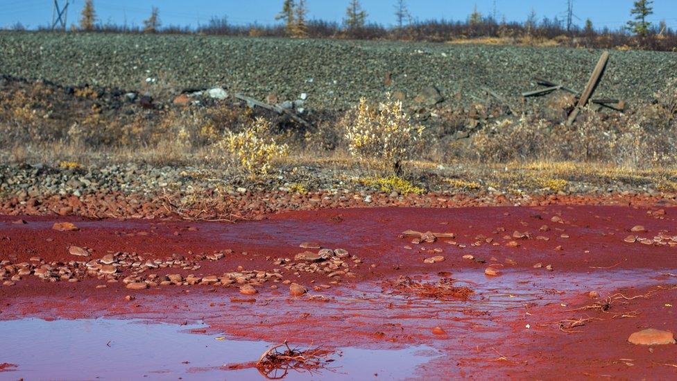 Red polluted Daldykan river at Norilsk, 8 Sep 16