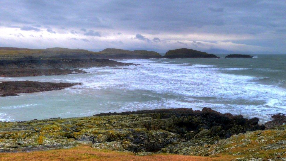 Pete Whitehead took this photograph looking along the coast between Aberffraw and Malltraeth on Anglesey. If you would like your picture to be included, email it to newsonlinepictures@bbc.co.uk with your details and information about how you came to take the image. Your picture could feature in next week's gallery or on Twitter @BBCWalesNews, Facebook BBC Wales News or Instagram BBCWalesNews