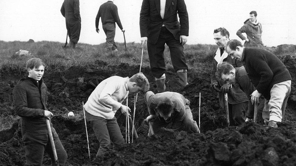 Police search of Saddleworth Moor in 1965