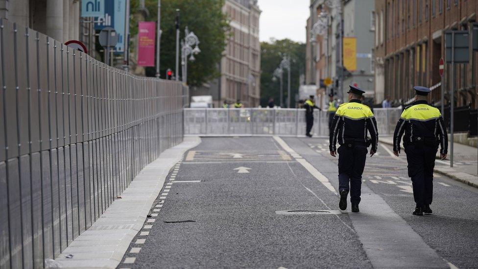 Kildare Street, Dublin, is sealed off as a part of a security operation