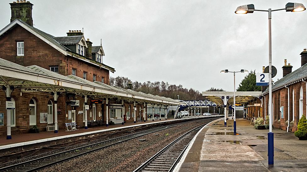 Dumfries station